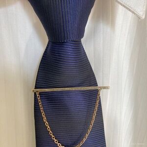 Vintage 1938–1952 Kreisler USA Gold-Plated Tie Bar with Drape Chain –  38-52